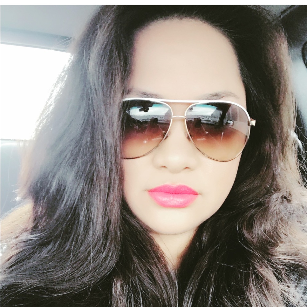 Meet your Posher, Catherine